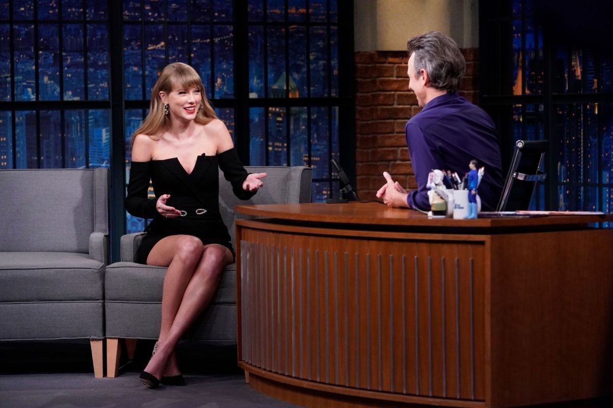 Taylor Swift trên Late Night With Seth Meyers