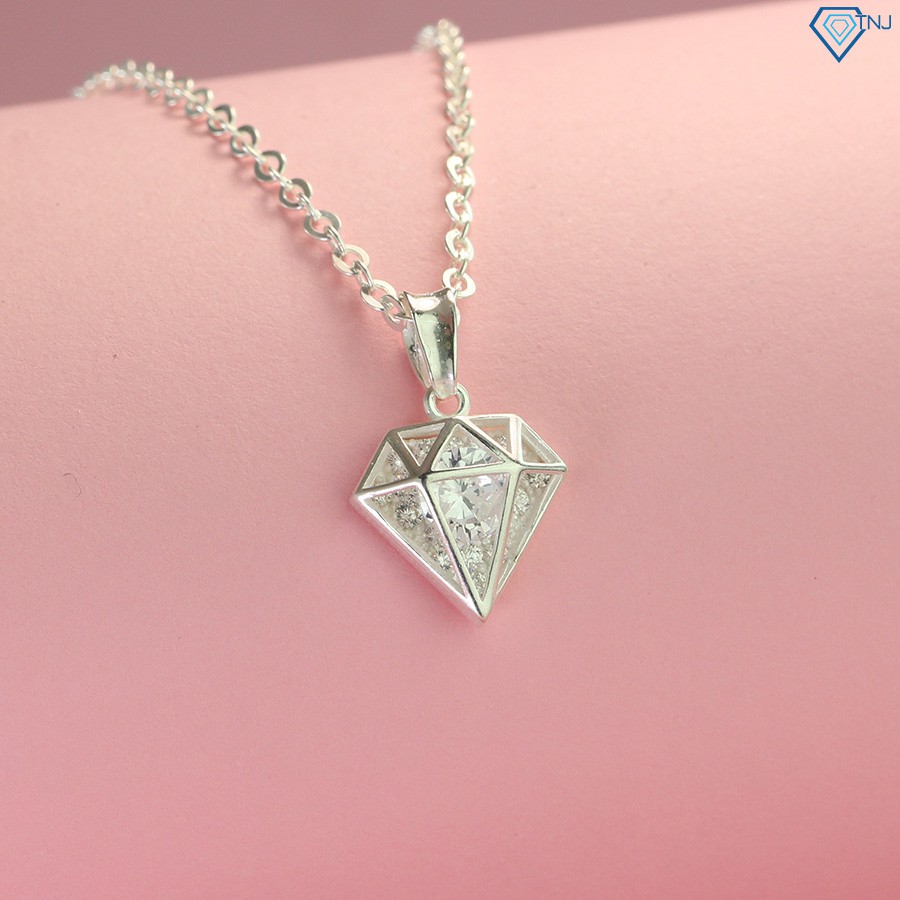 dây chuyền trang sức tnj