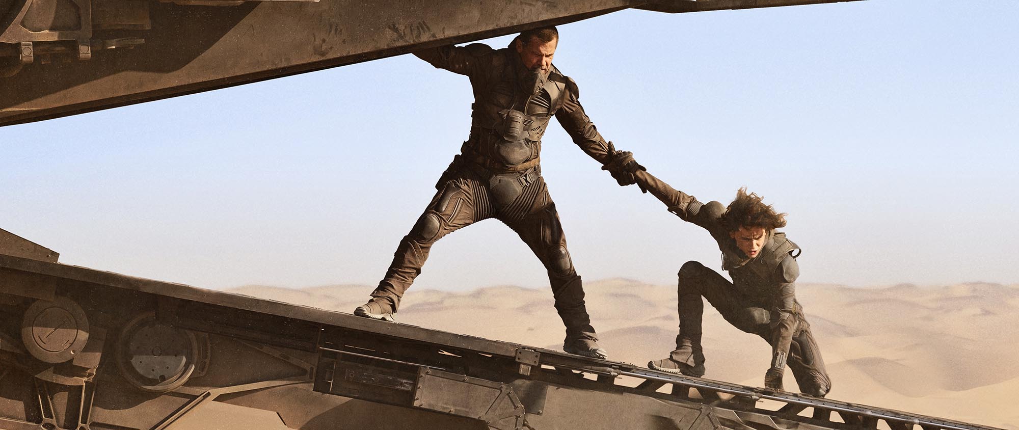 cảnh hạ cánh ornithopter dune hành tinh cát warner bros