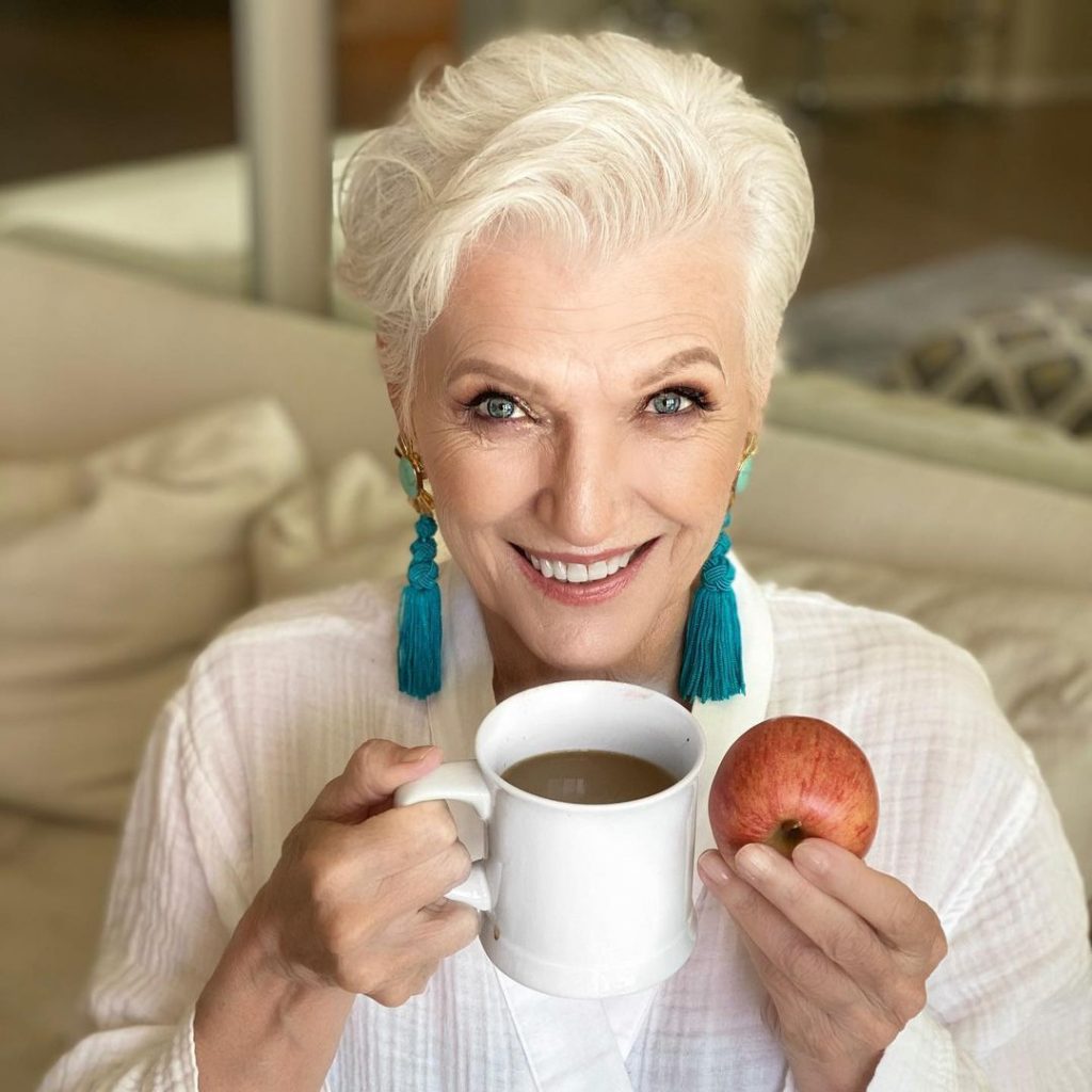 Maye Musk tuân thủ chế độ ăn flexitarian