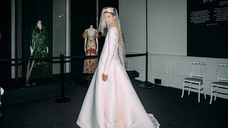Haute Couture Thu-Đông 2022 (Phần 1): Đừng để tâm trí bị thổi bay! thumb 2 730x410 - Haute Couture Thu-Đông 2022 (Phần 1): Đừng để tâm trí bị thổi bay!