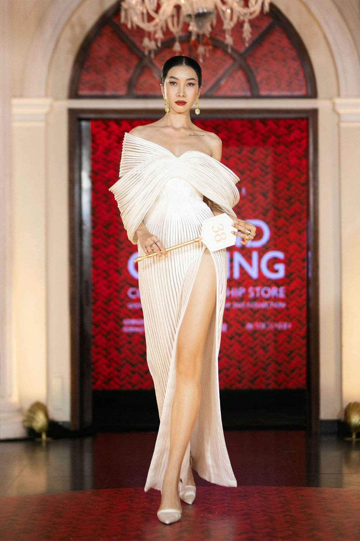 Cong Tri Xuân Hè 2022 look 38