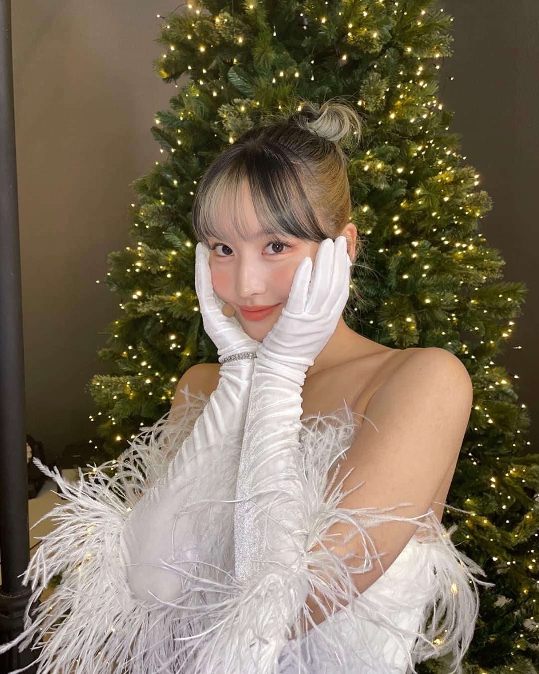 Twice mặc đồ noel