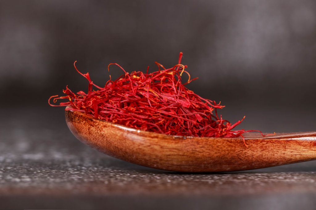 sản phẩm chiết xuất từ nhụy hoa nghệ tây saffron