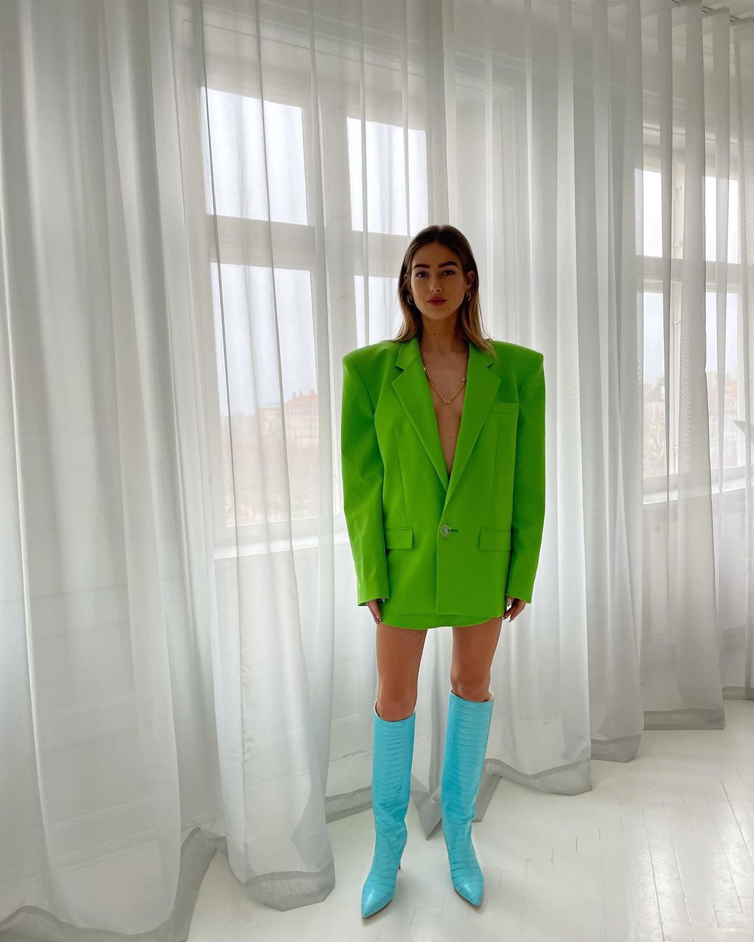 áo blazer oversize màu lime green