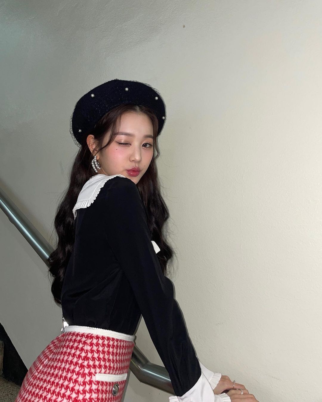 thời trang của jang wonyoung