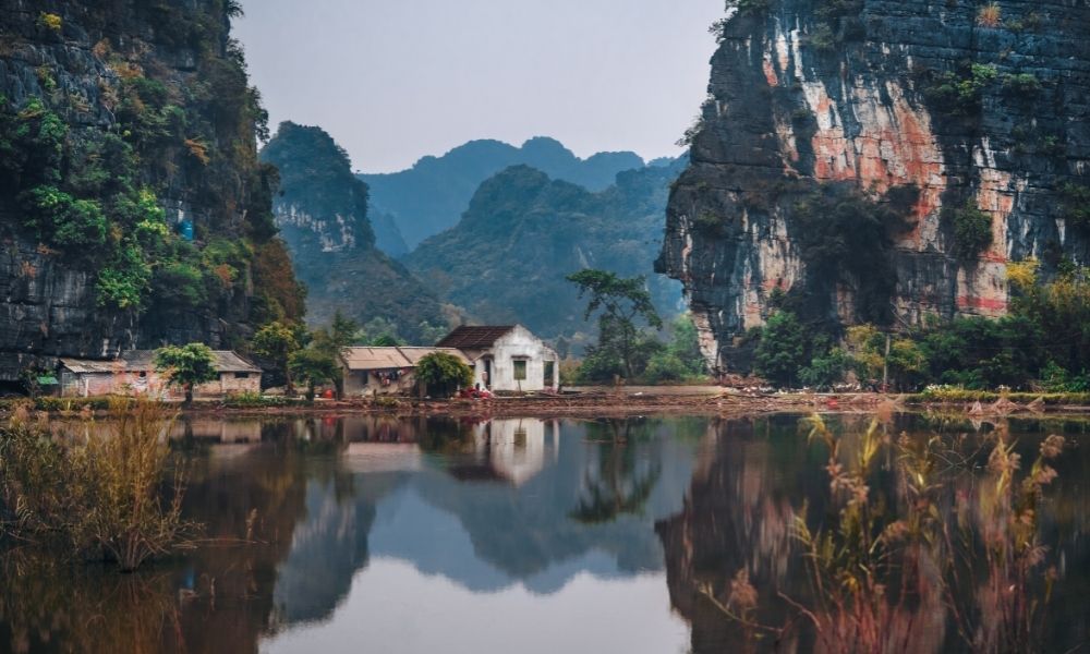 Tìm cảm hứng cho chuyến du lịch năm 2022 theo đặc điểm tính cách 12 con giáp con giap du lich ninh binh 1000x600 1 - Tìm cảm hứng cho chuyến du lịch năm 2022 theo đặc điểm tính cách 12 con giáp
