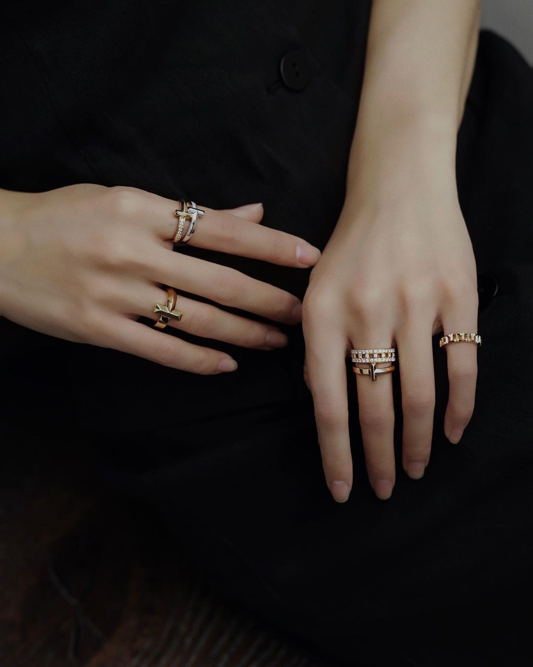 chon nhan cho tay bup mang - Giải mã bí mật tính cách qua thói quen đeo nhẫn và các tips chọn nhẫn nữ cho từng đôi tay