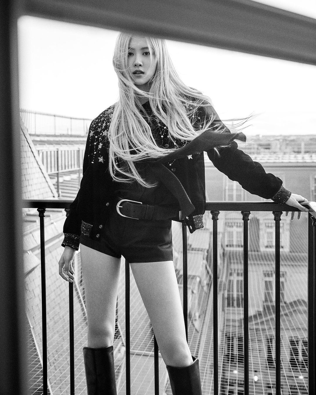 Mê lực nào khiến BLACKPINK Rosé là đóa hồng vàng của cả Saint Laurent và Tiffany & Co.? 90310087 633255867466712 21030057497015294 n - Mê lực nào khiến BLACKPINK Rosé là đóa hồng vàng của cả Saint Laurent và Tiffany & Co.?