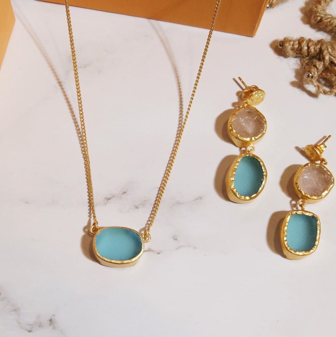 Viên đá trang sức nào kích hoạt sự quyến rũ trong từng cô gái? 270127827 1053783858791770 4967125245377965757 n - Viên đá trang sức nào kích hoạt sự quyến rũ trong từng cô gái?