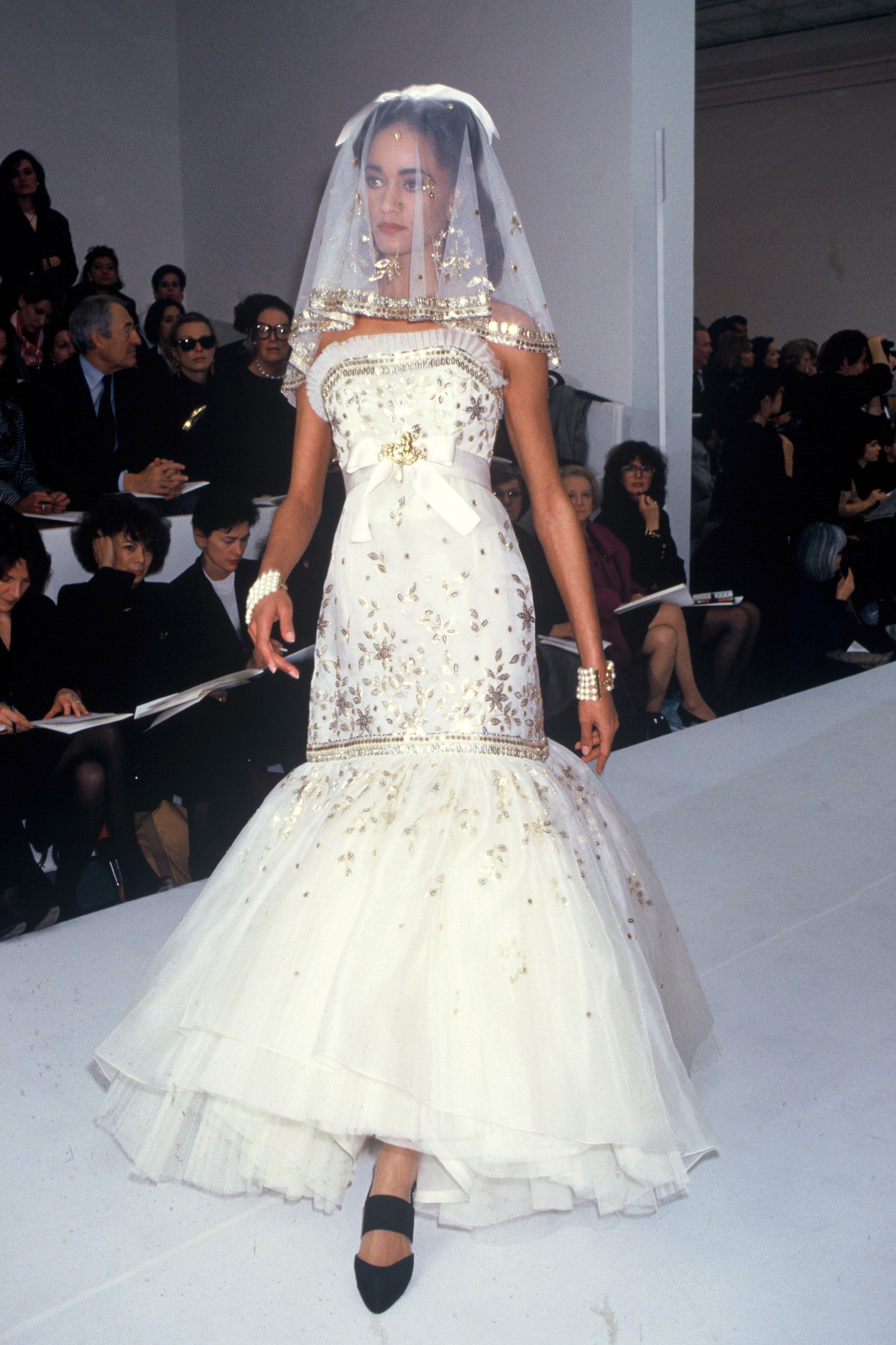 đầm diana chanel haute couture 1988