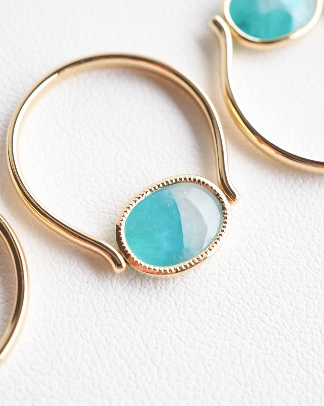 Viên đá trang sức nào kích hoạt sự quyến rũ trong từng cô gái? irodorijewelry 2 - Viên đá trang sức nào kích hoạt sự quyến rũ trong từng cô gái?