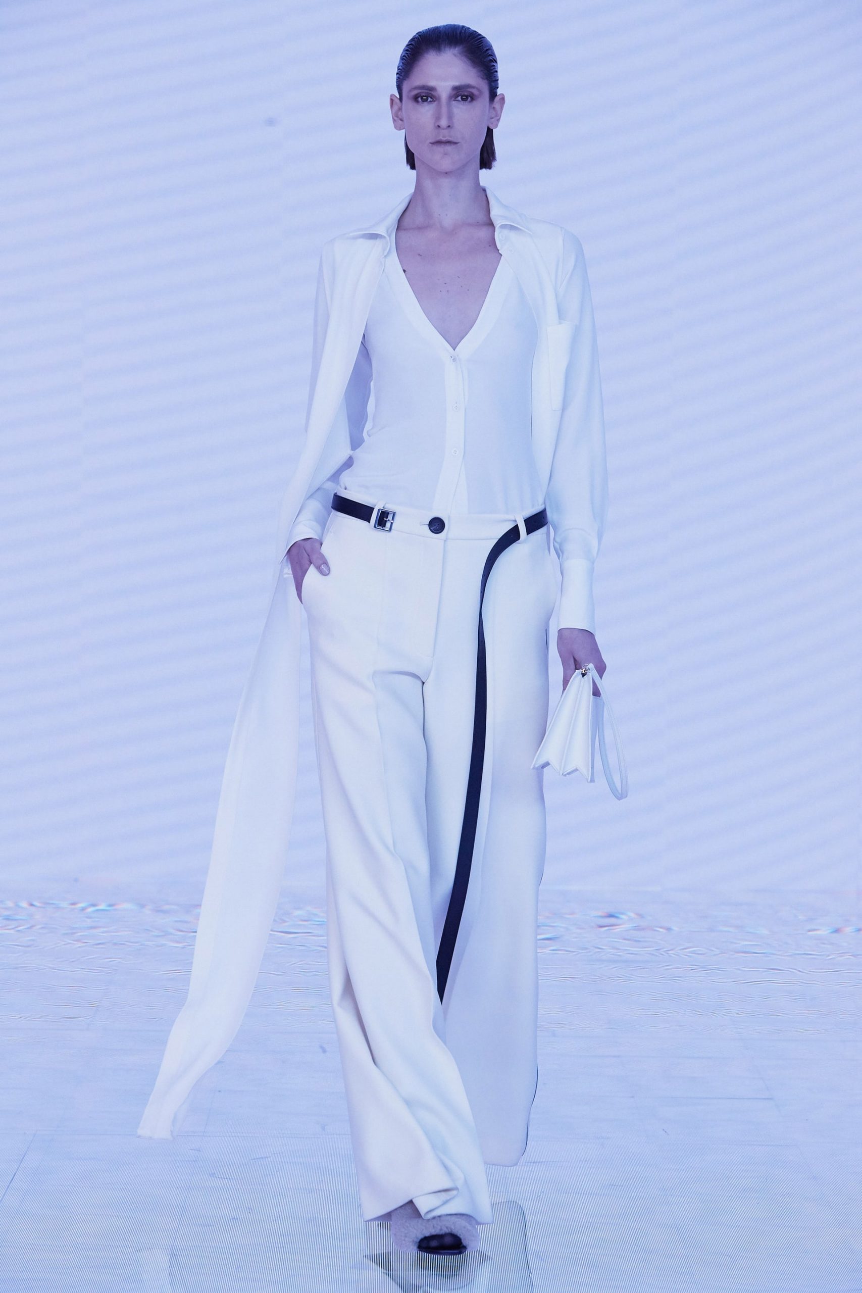 Peter Do Thu-Đông 2022: Những bộ suit ích kỷ 21 PD FW22 RTW New York credit Greg Kessler brand scaled - Peter Do Thu-Đông 2022: Những bộ suit ích kỷ