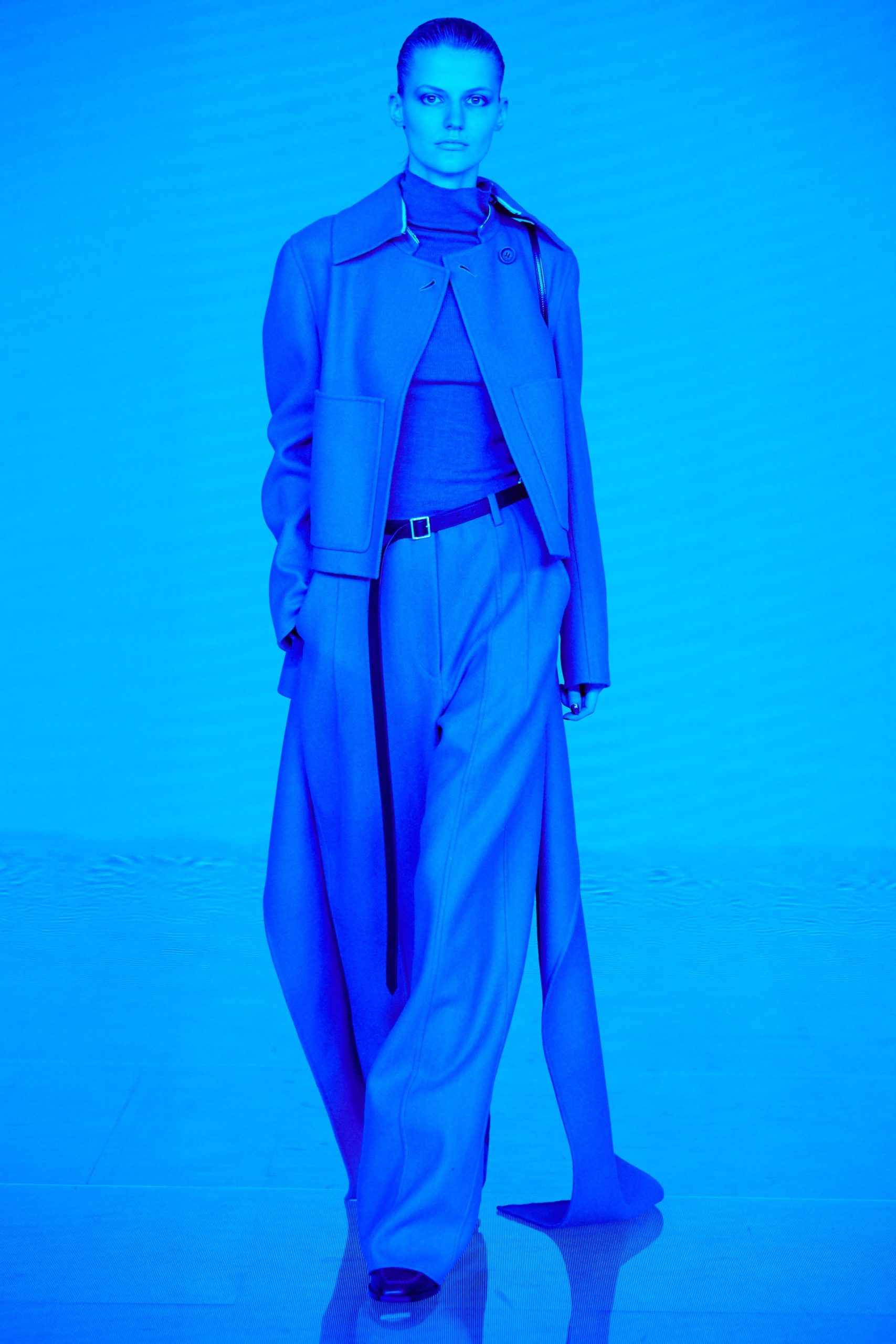Peter Do Thu-Đông 2022: Những bộ suit ích kỷ 26 PD FW22 RTW New York credit Greg Kessler brand scaled - Peter Do Thu-Đông 2022: Những bộ suit ích kỷ