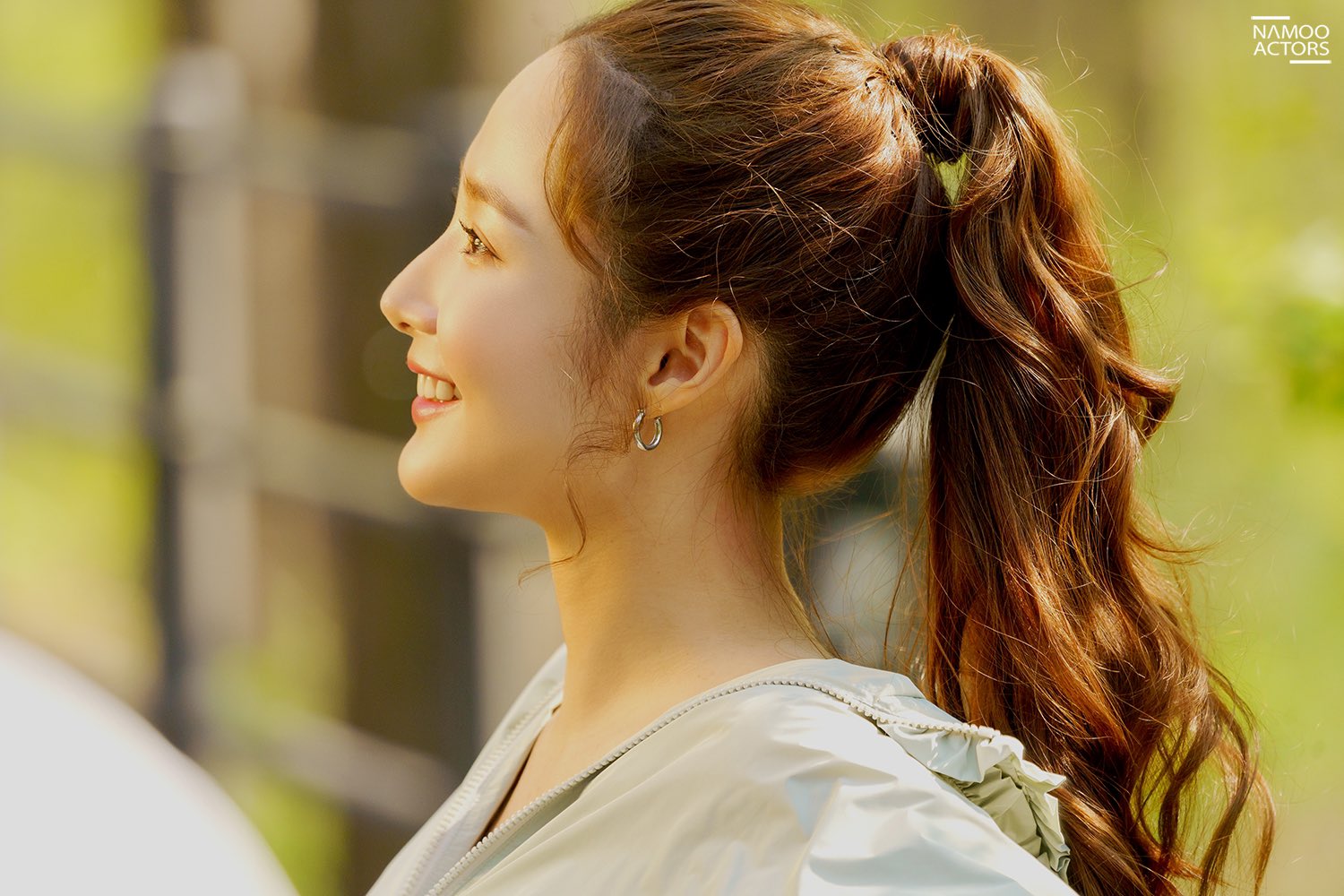 park min young góc nghiêng