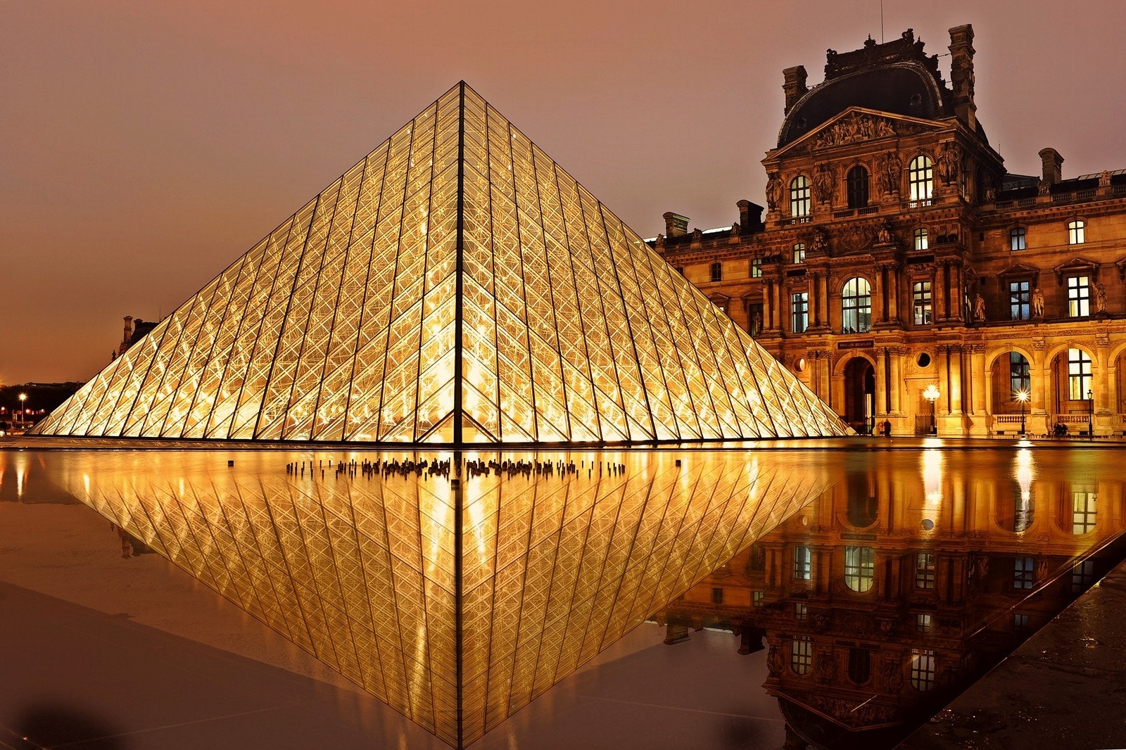 bảo tàng lourve