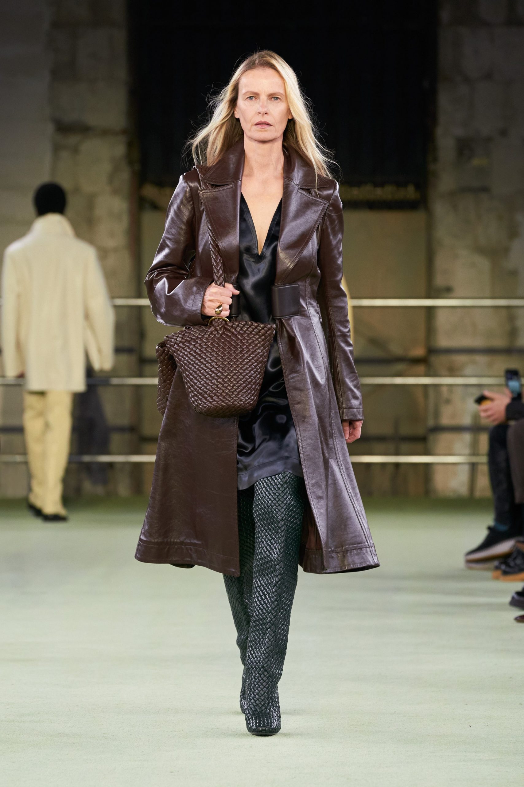 bottega veneta thu đông 2022 look 48