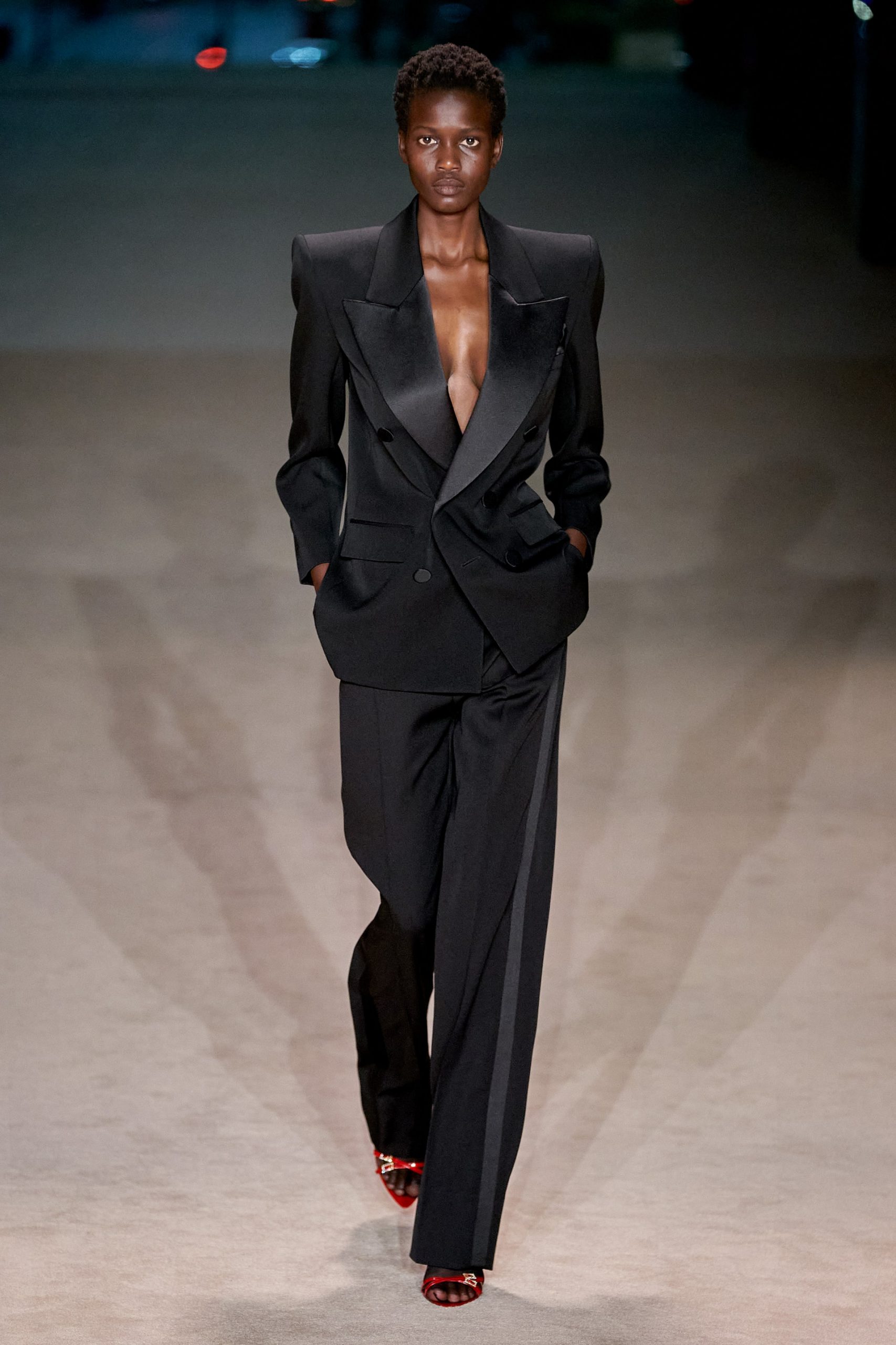 Saint Laurent ready-to-wear mùa Đông 2022 Look 55