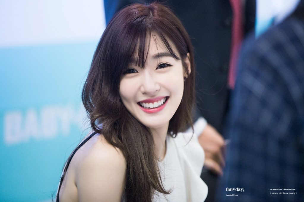 Mắt cười Tiffany 