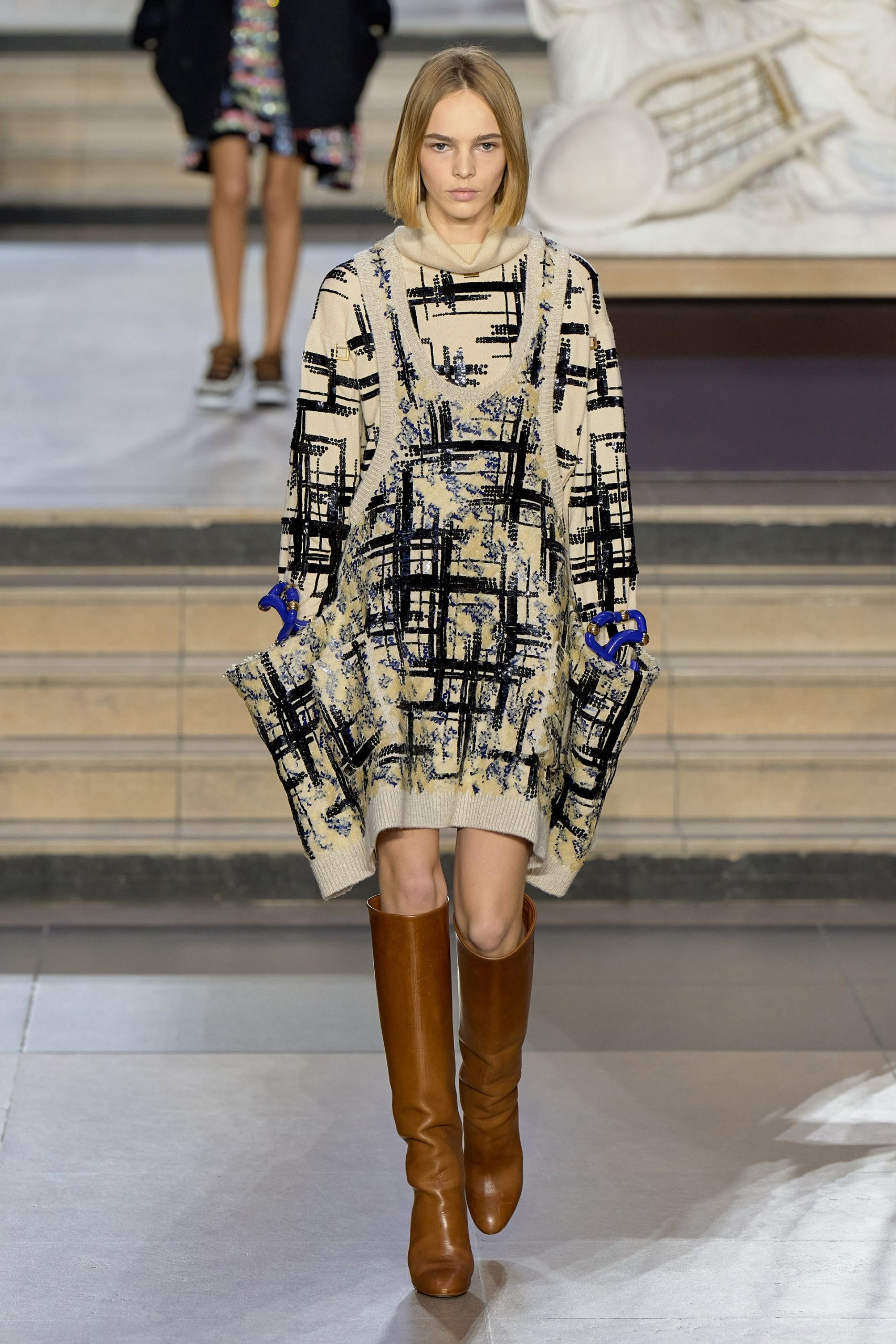 Louis Vuitton Thu Đông 2022 look 16