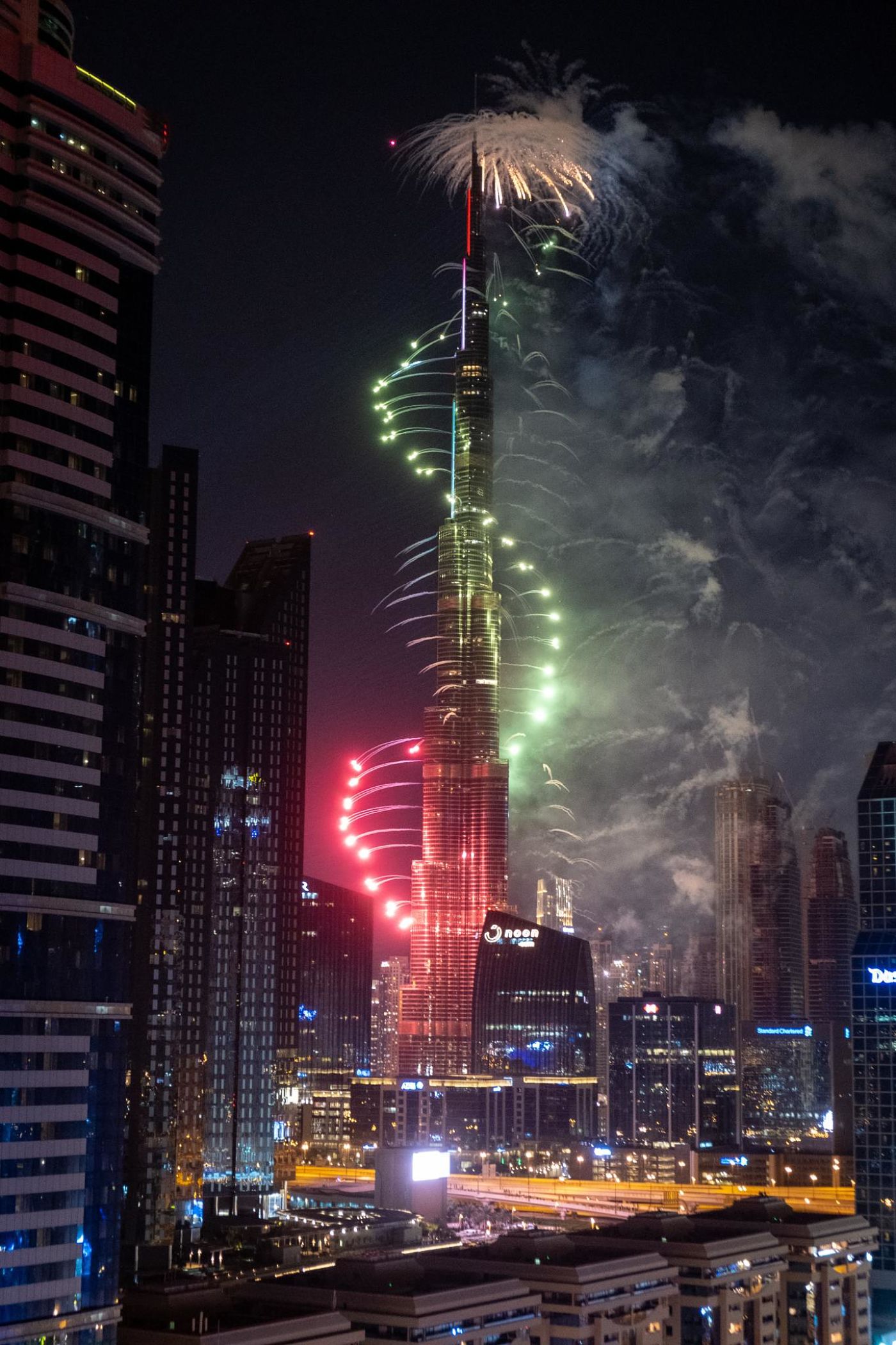 tiktok toà tháp ở dubai