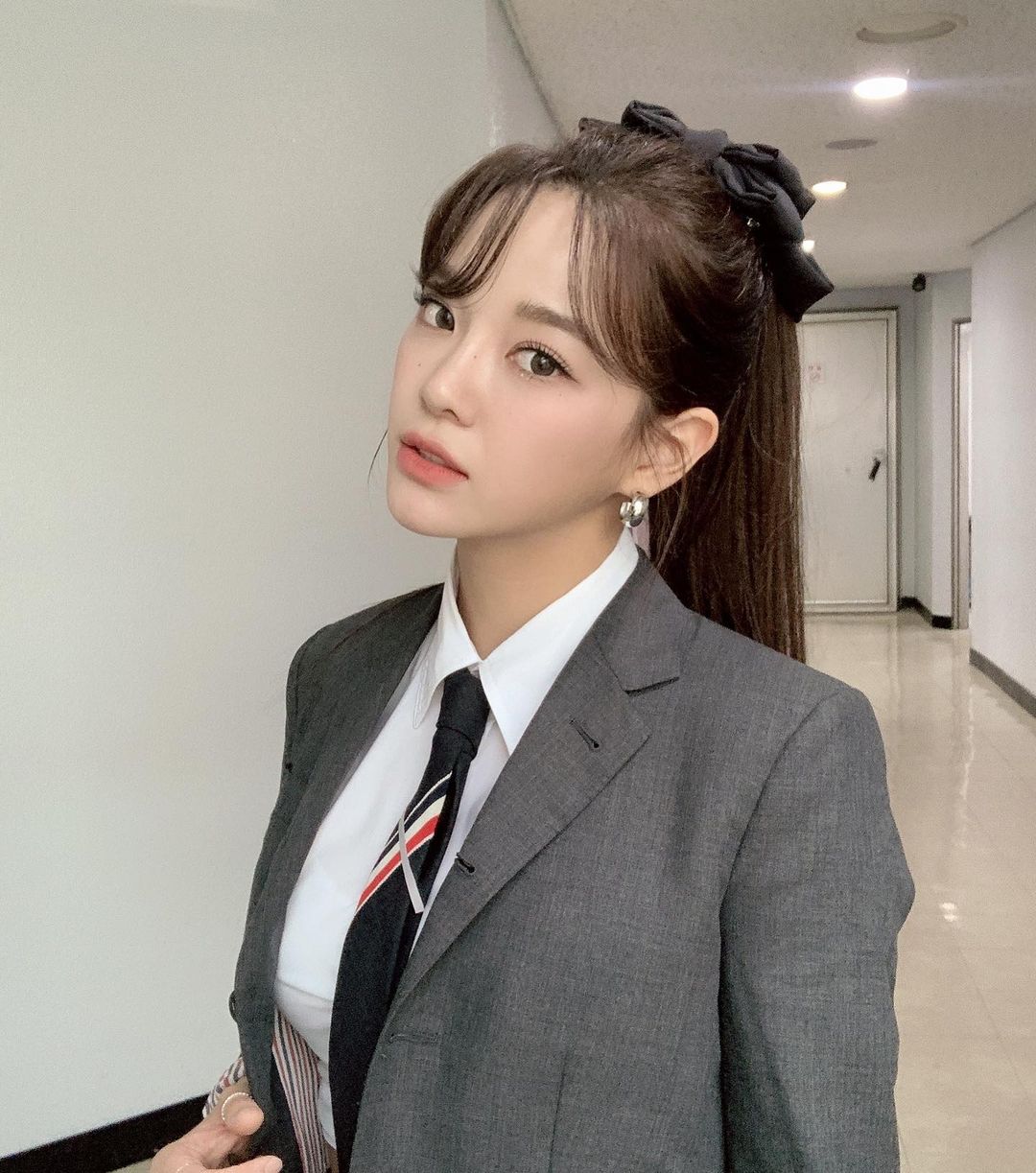 kim se jeong tóc đuôi gà