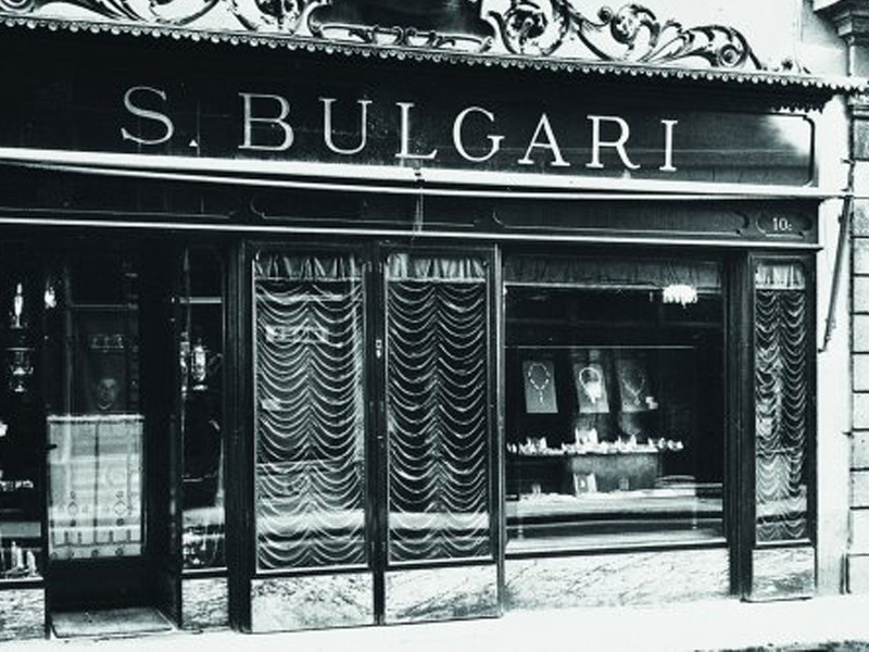 Cửa hàng trang sức đầu tiên của Bvlgari