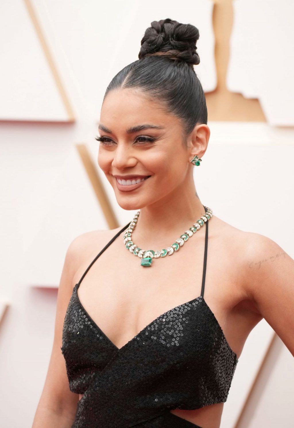 Nhan sắc quyến rũ của Vanessa Hudgens