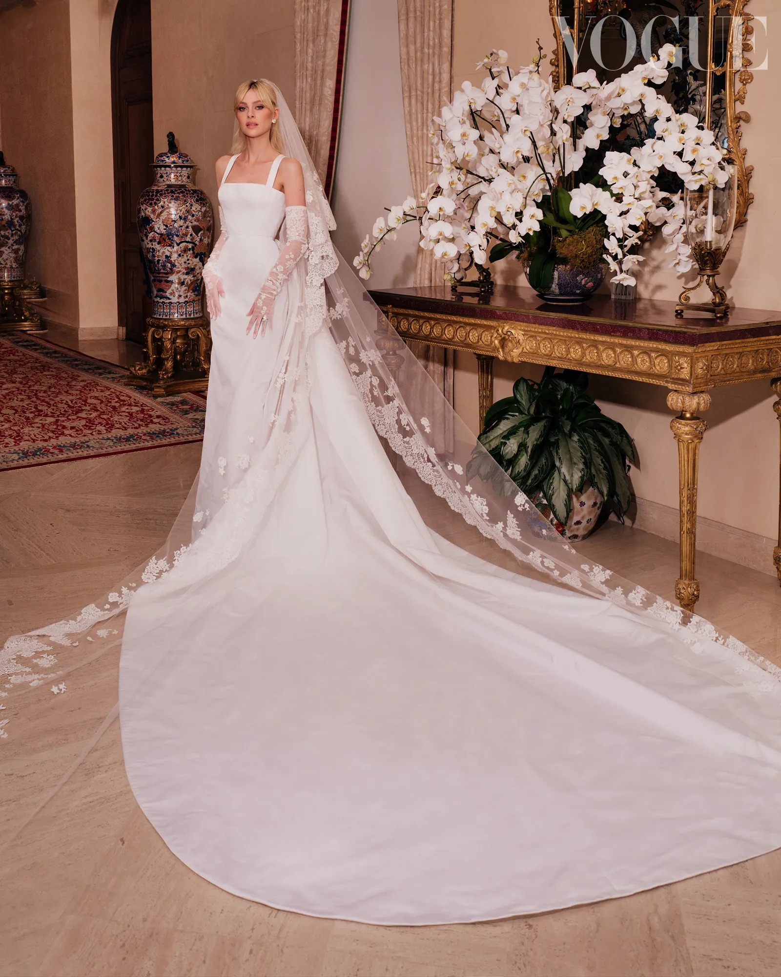 váy cưới của Nicola Peltz