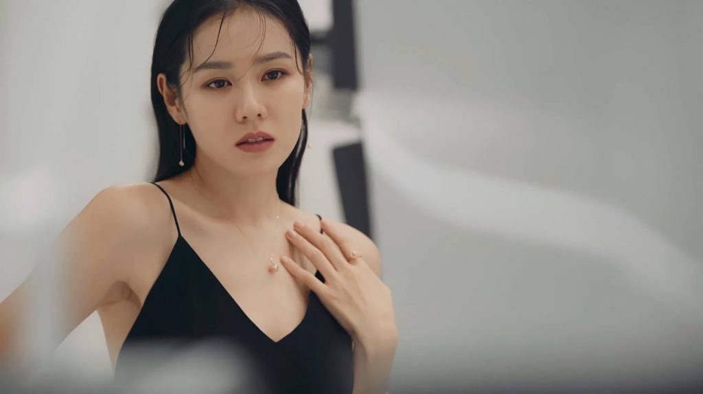 Son Ye Jin mỹ nhân tuổi 40