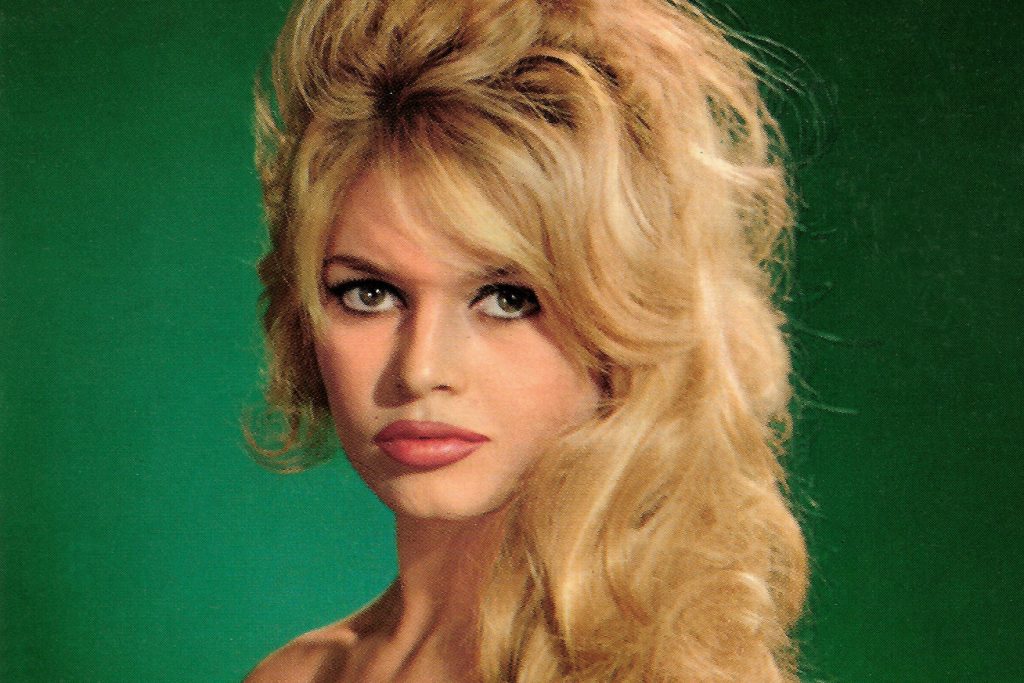 Huyền thoại nhan sắc Brigitte Bardot