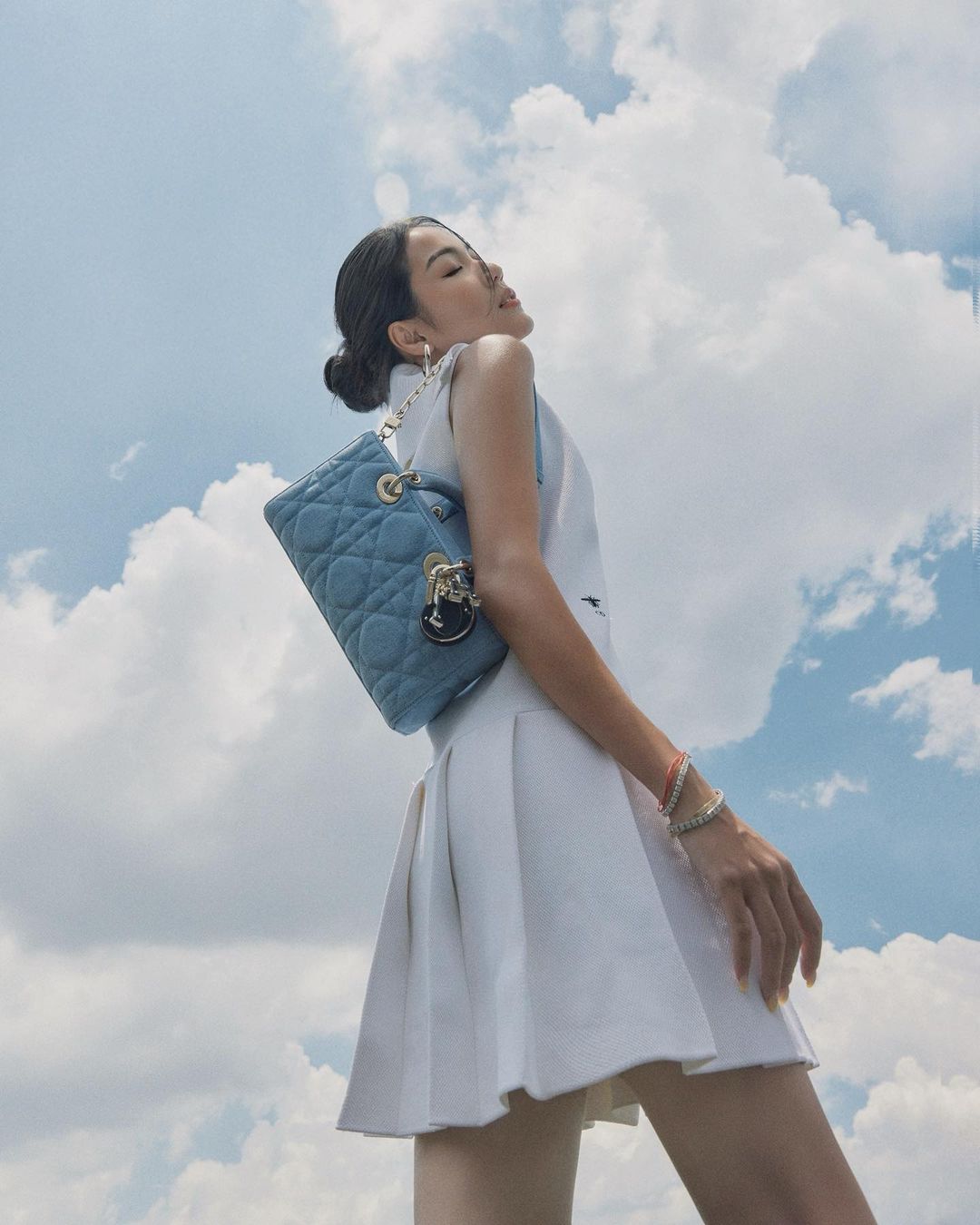 Lady Dior phiên bản mùa Xuân 2022 màu xanh