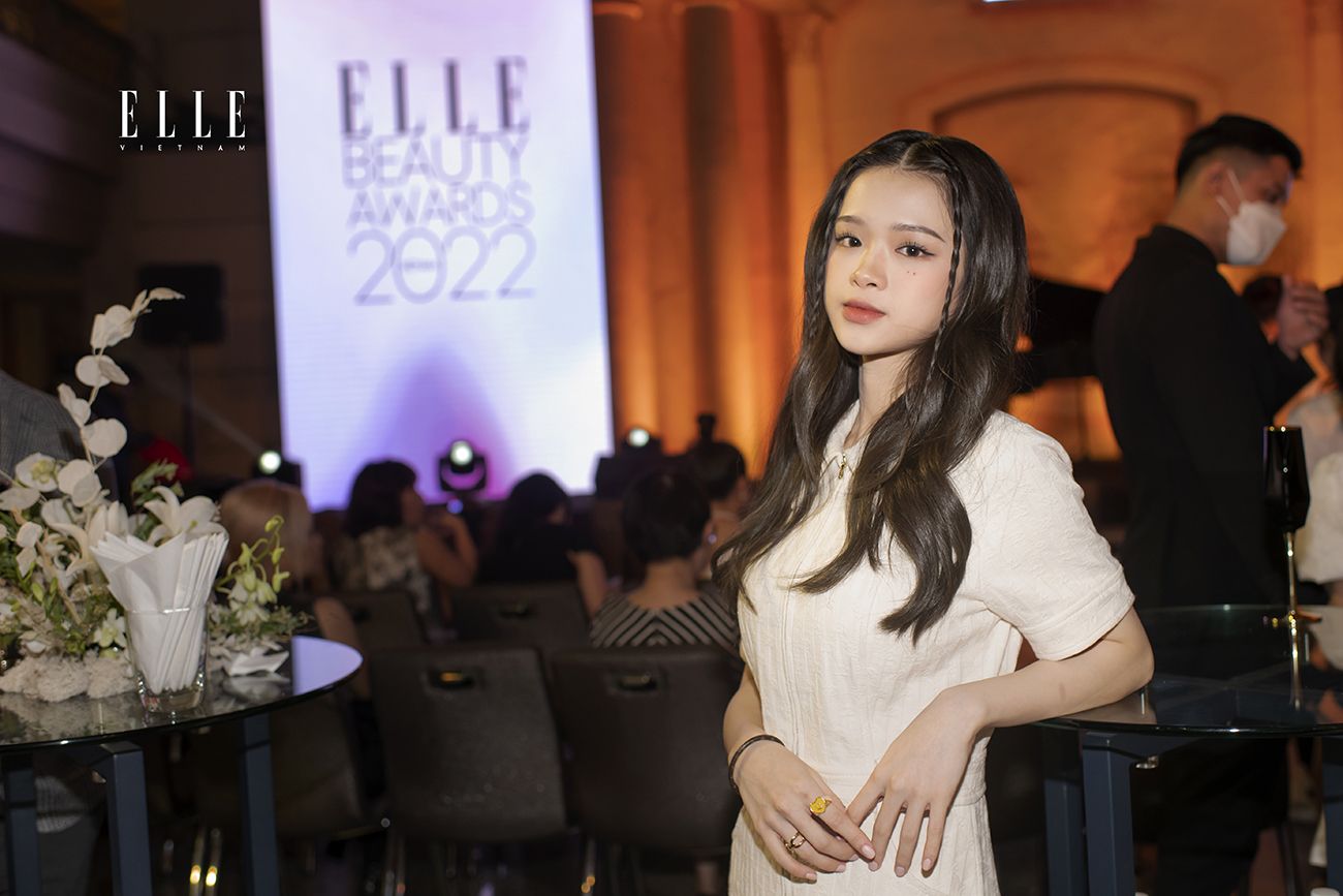 Hot girl Linh Ka ELLE Beauty Awards 2022