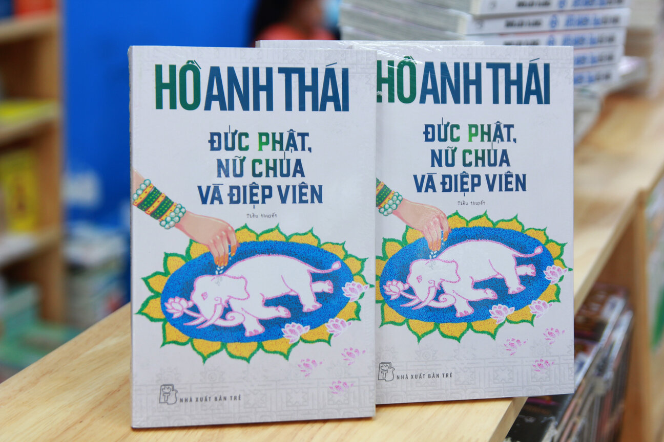sách của nhà văn Hồ Anh Thái