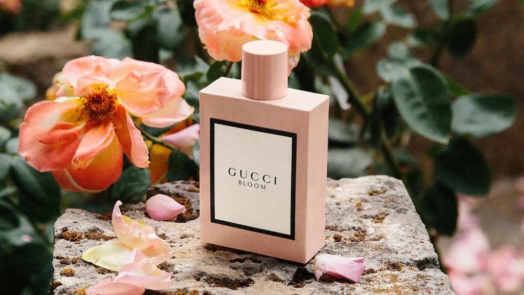 Gucci Bloom - mùi hương phù hợp tặng mẹ.