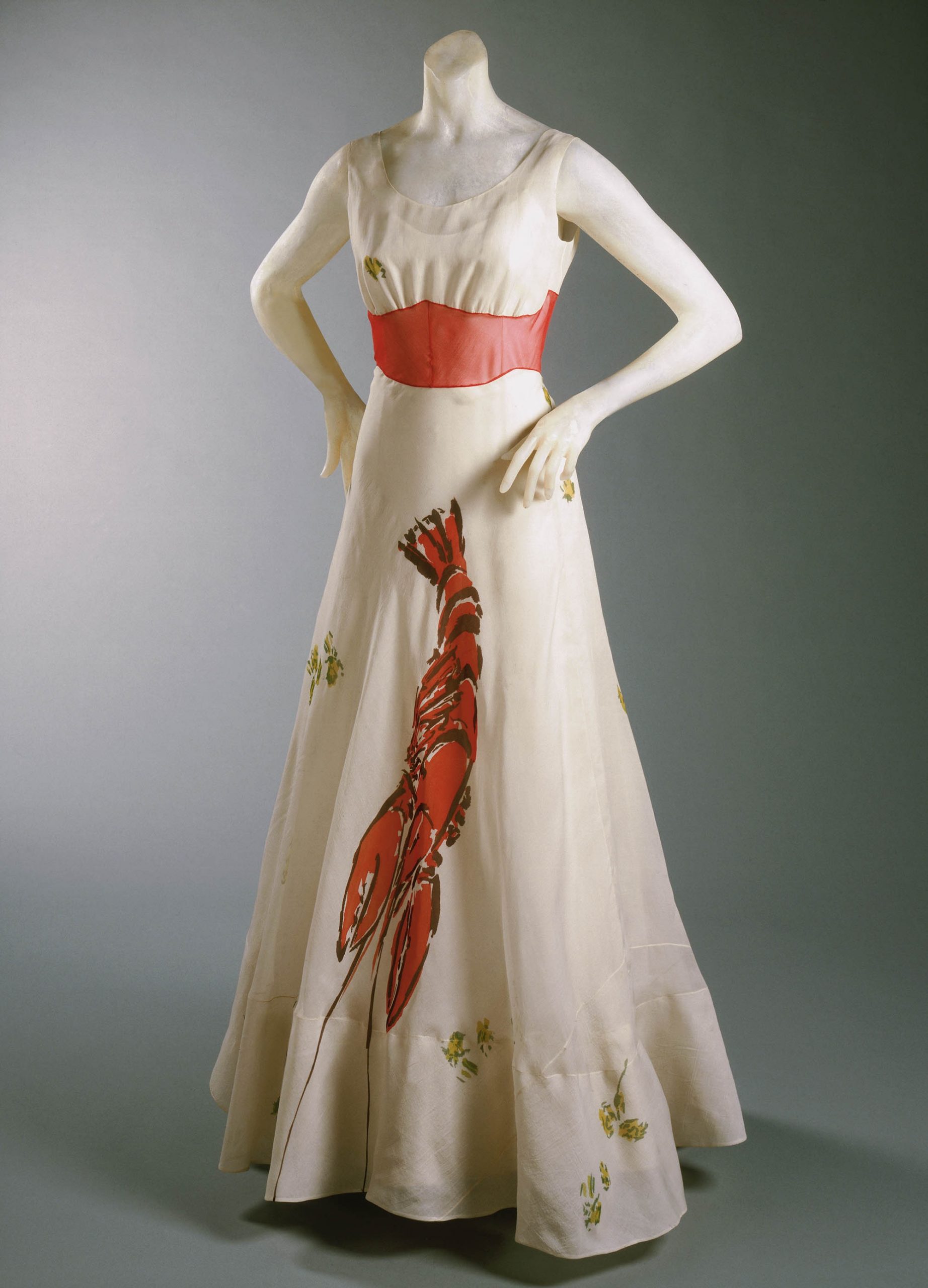 Đầm dạ hội Elsa Schiaparelli phối hợp thiết kế cùng Salvador Dalí 