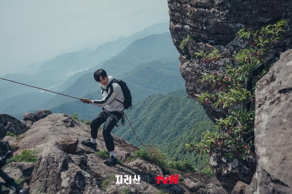 chàng trai leo núi jirisan hàn quốc