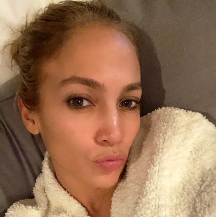 Jennifer Lopez luôn ngủ đủ từ 8 tiếng mỗi ngày