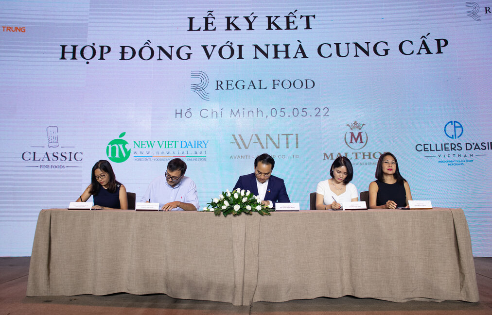 ký kết thực phẩm regal food legend 