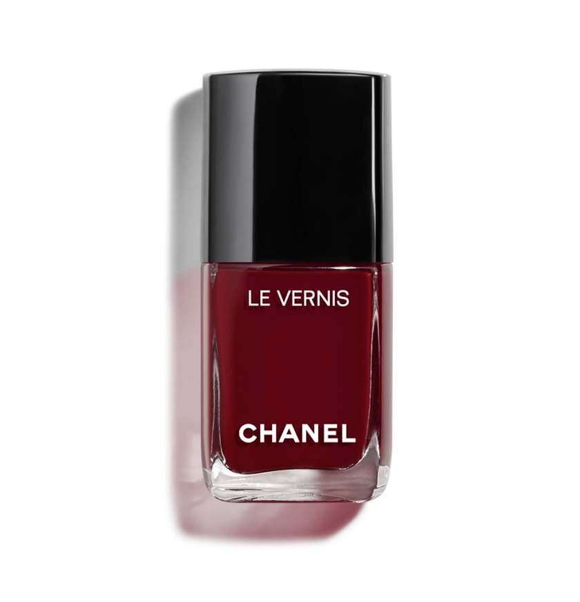 Le Vernis by Chanel màu đỏ rượu