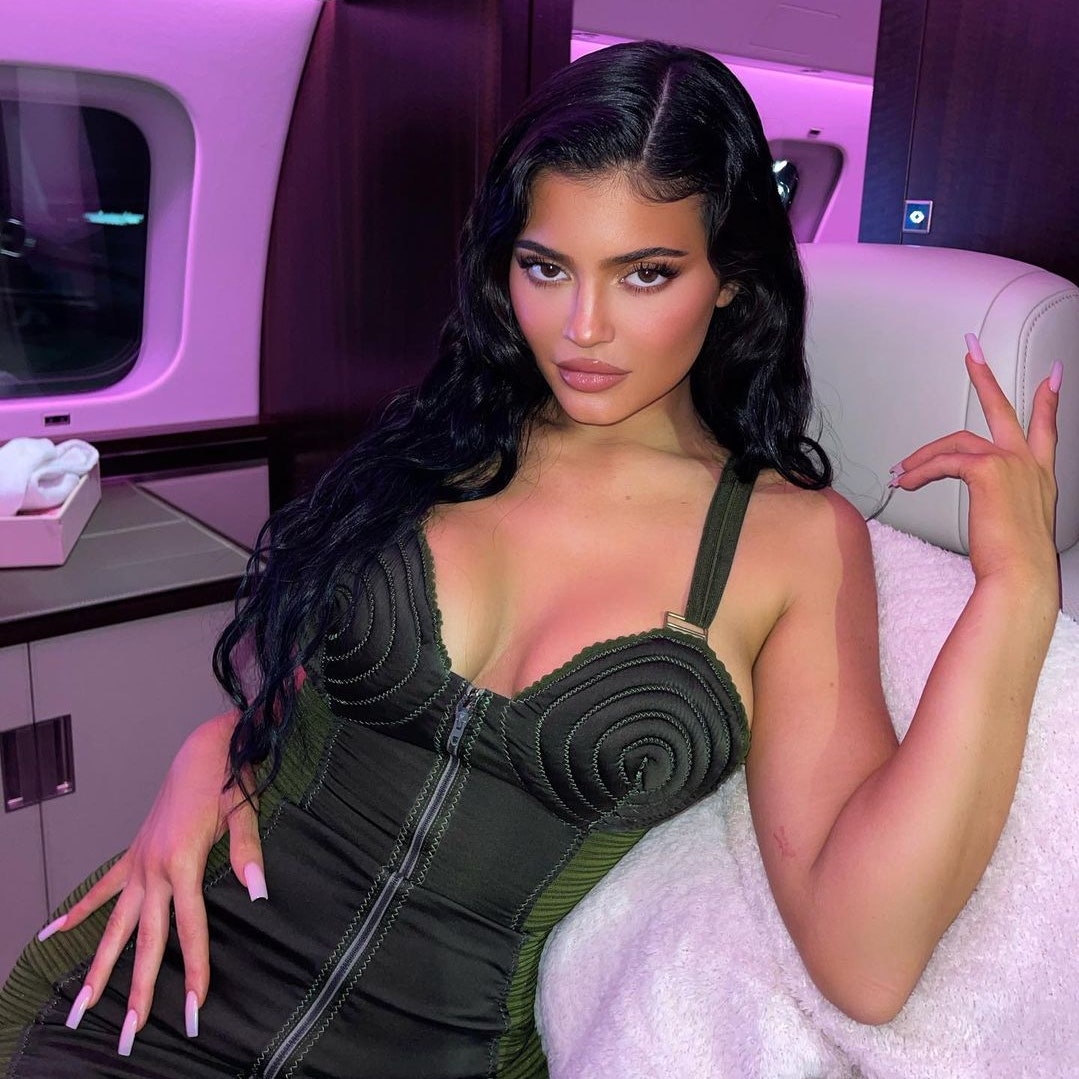 Mỹ nhân da ngăm Kylie Jenner