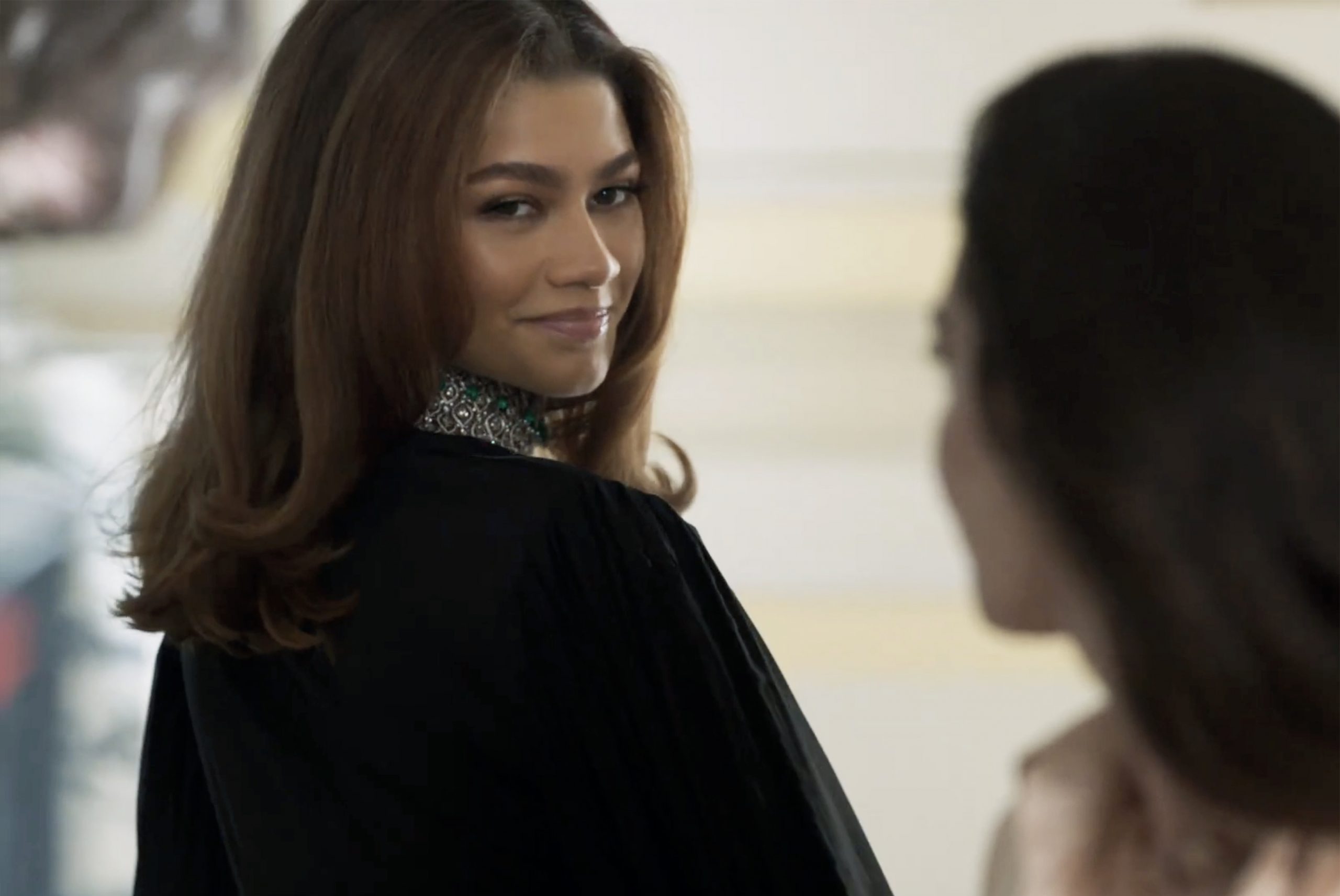 zendaya trong đoạn phim quảng cáo của BVLGARI