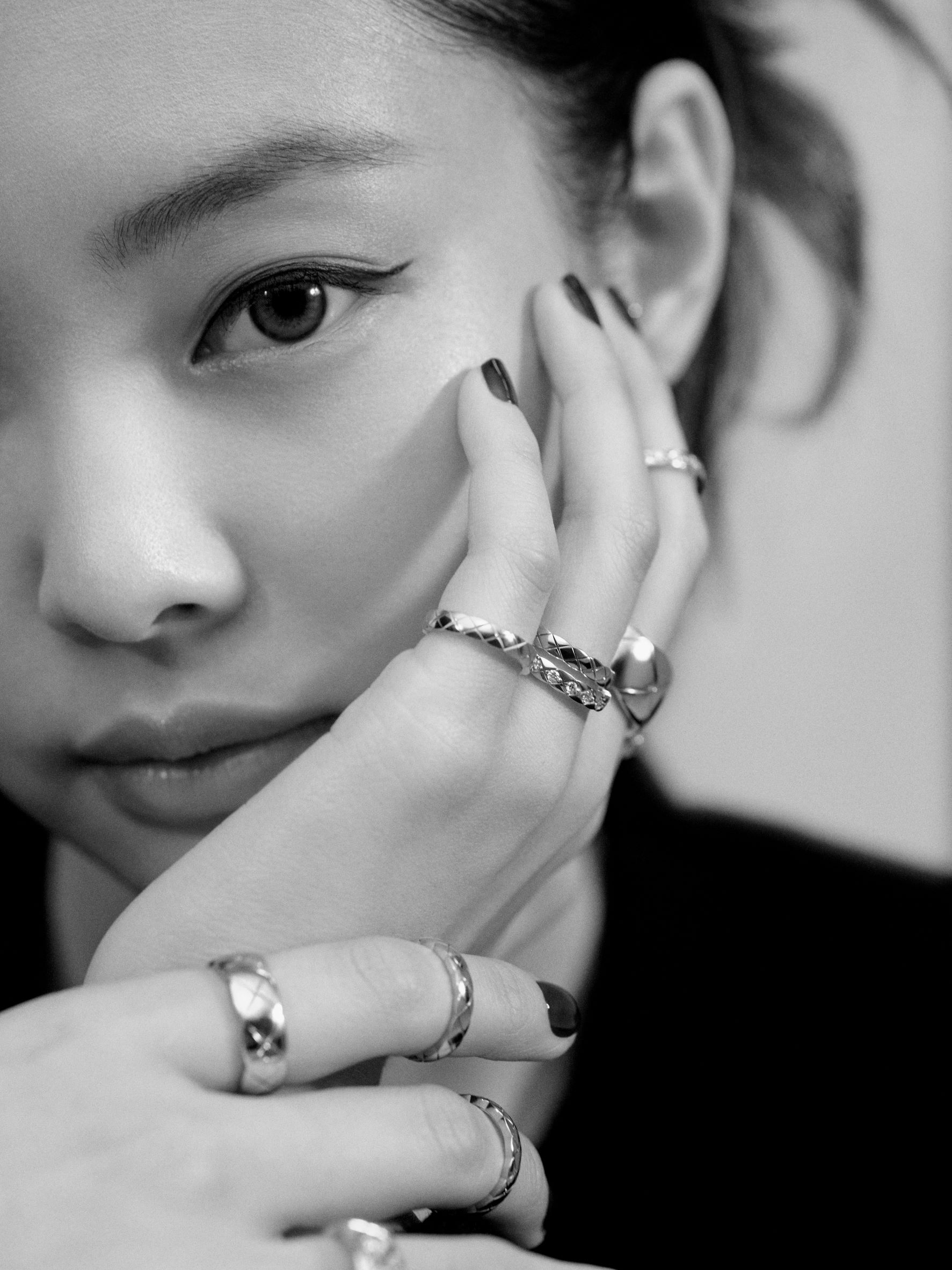 BLACKPINK Jennie trong chiến dịch quảng bá trang sức Coco Crush mới của CHANEL