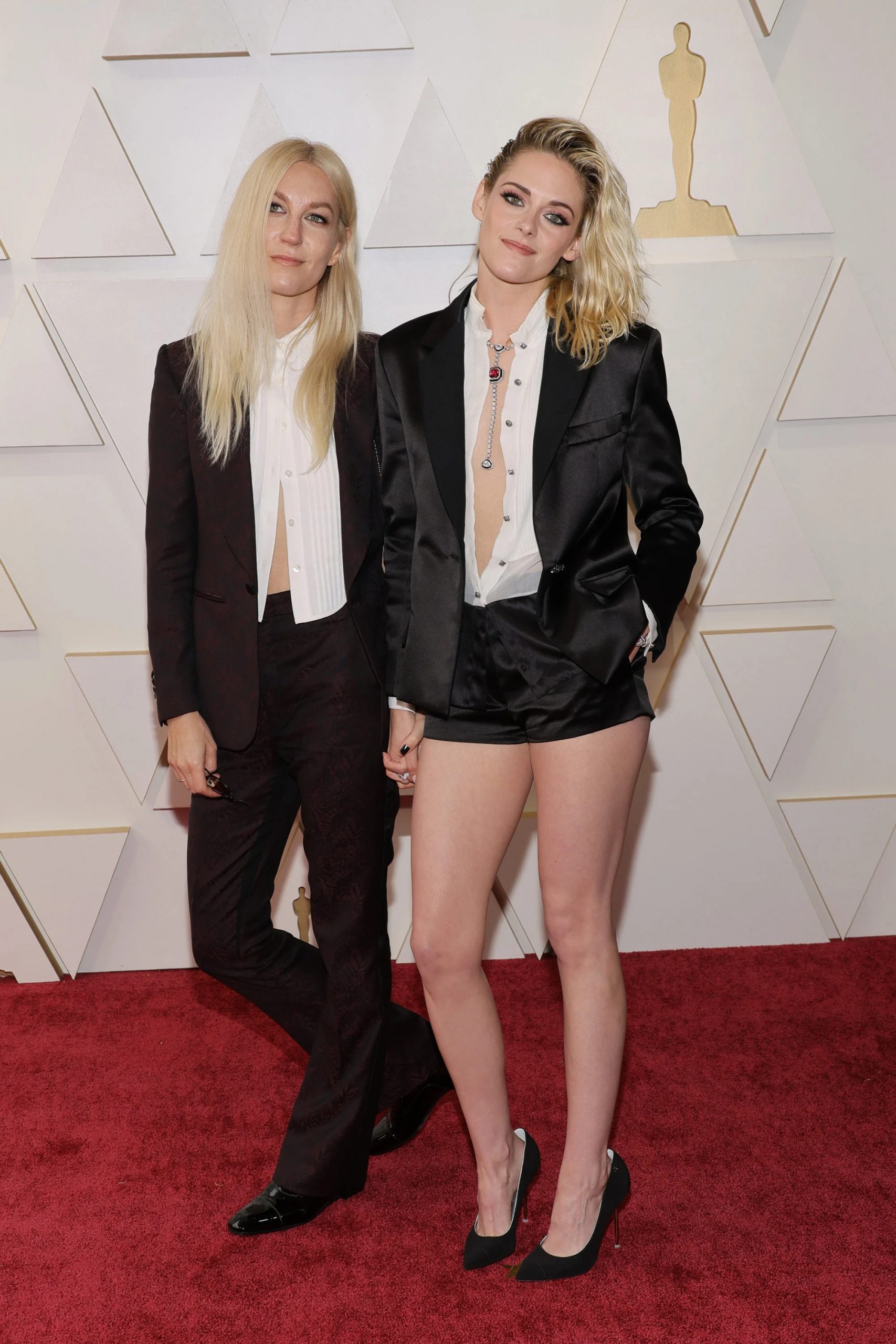 Kristen stewart và bạn gái tham dự Oscar