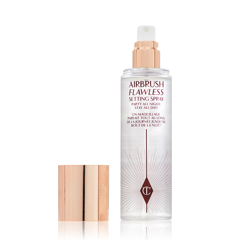  Charlotte Tilbury Airbrush Flawless Setting Spray.