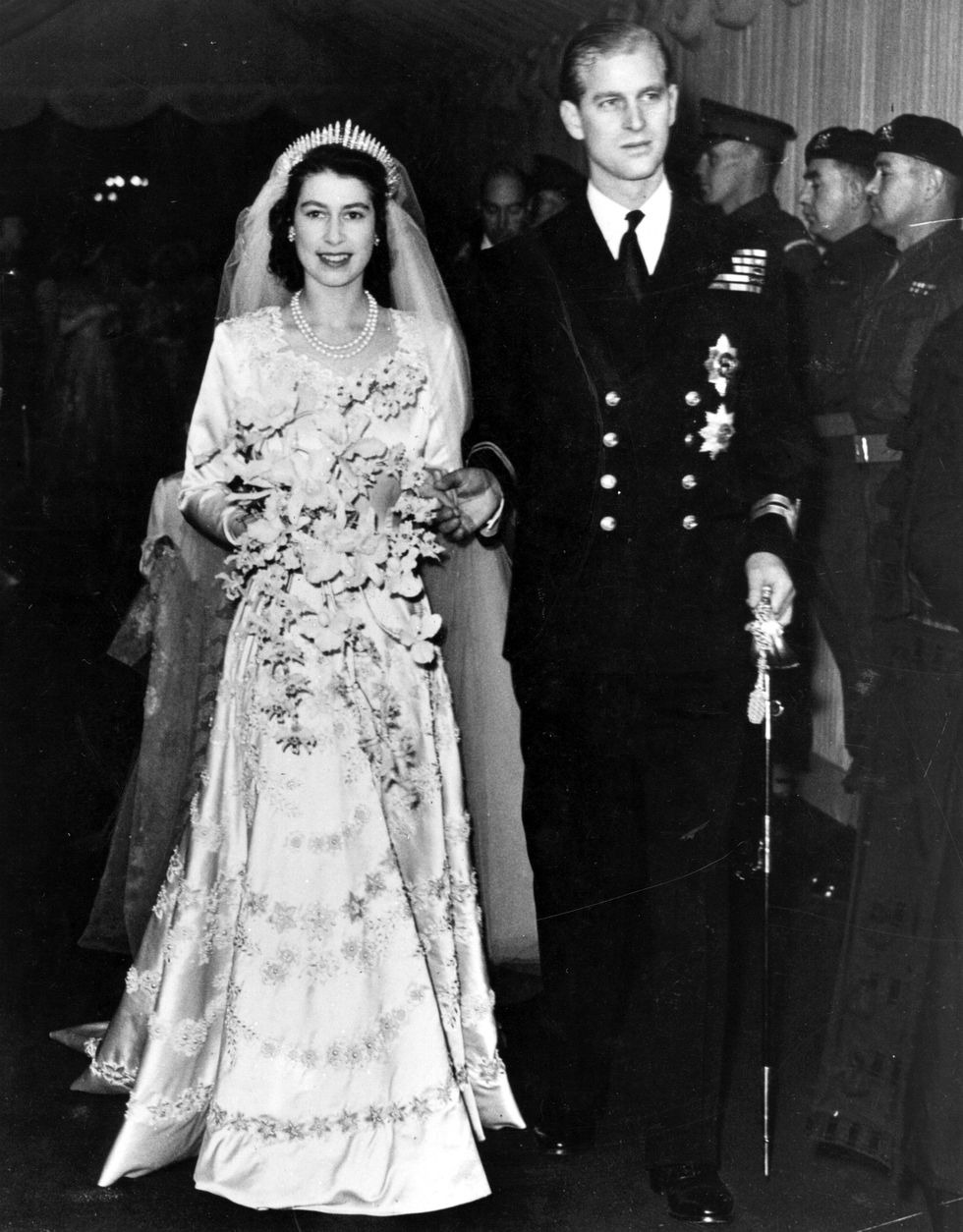 Váy cưới của nữ hoàng Anh năm 1947