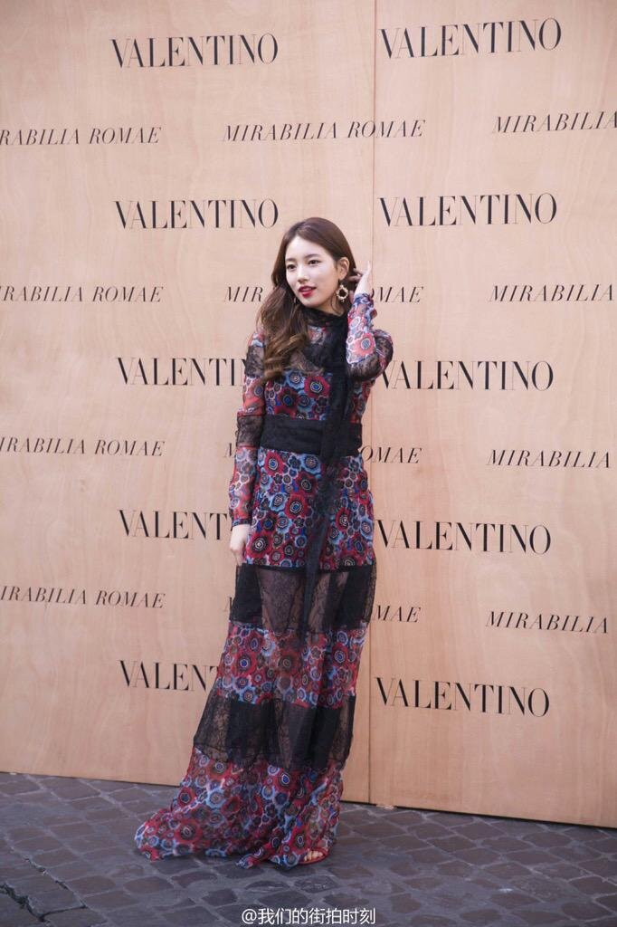 tiền bối BlackPink-suzy-valentino-haute-couture-2015