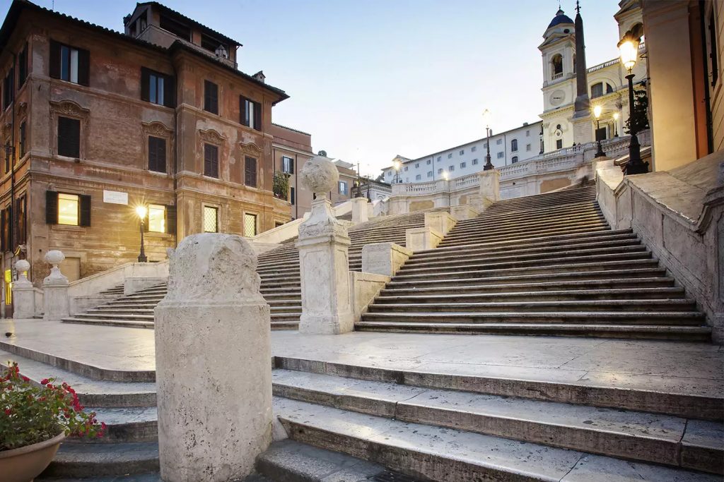 Spanish Steps - địa điểm diễn ra show Haute Couture Valentino 