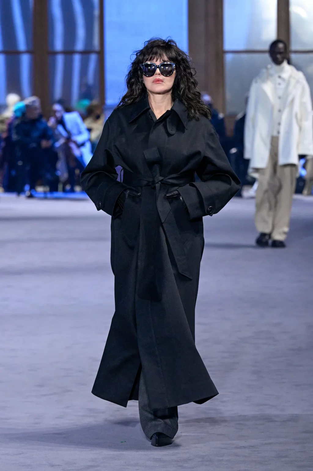 thời trang Isabelle Adjani