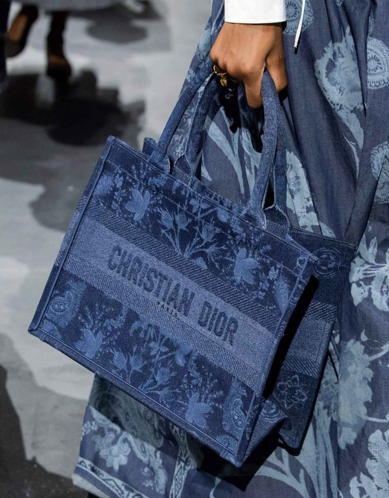 túi Dior Book Tote denim